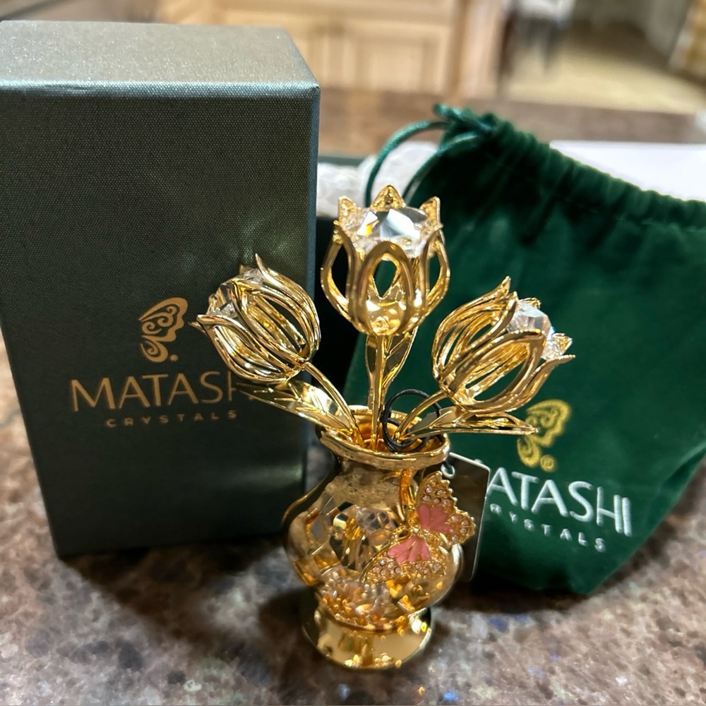 NWT Matashi 24K Gold Plated Crystal Studded Flower Ornament in a Vase